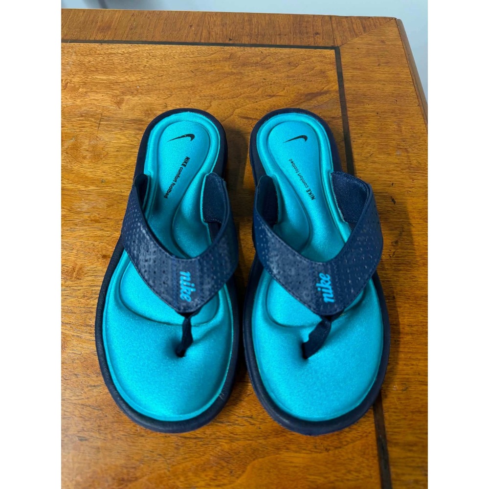 Nike Womens 9 Teal Navy Comfort Footbed Flip Flops Athletic Thong Sandals